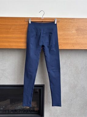 Alphalete Amplify Tuxedo Blue Leggins, Size S